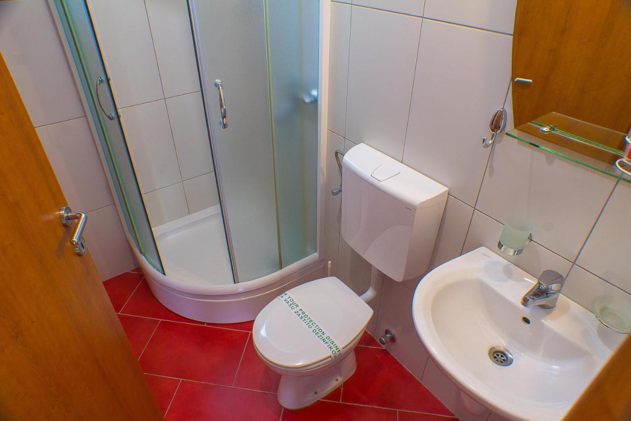 Dmm Apartments ティヴァト エクステリア 写真