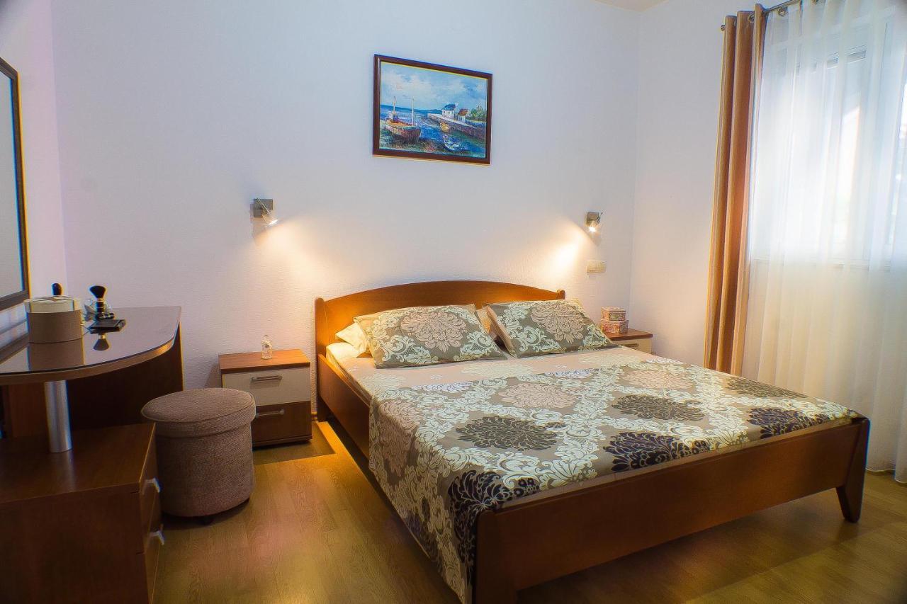 Dmm Apartments ティヴァト エクステリア 写真