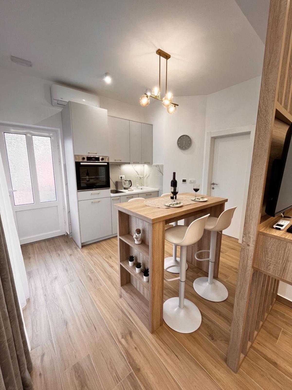 Dmm Apartments ティヴァト エクステリア 写真
